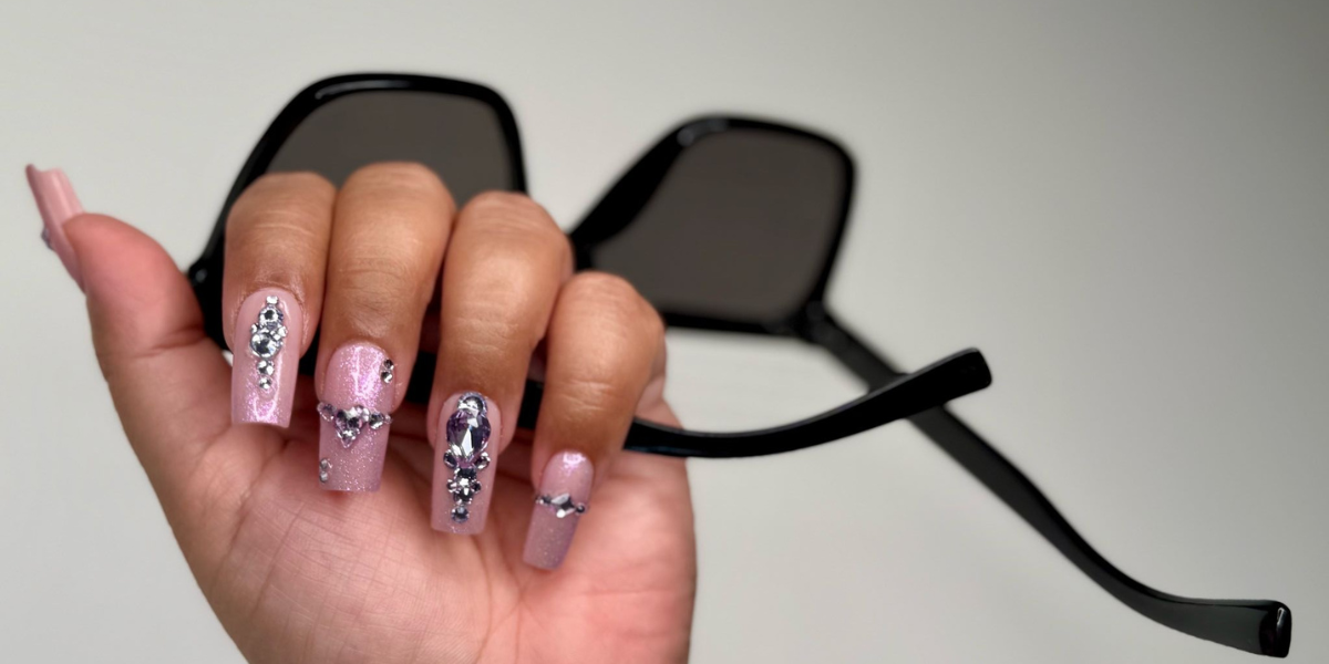 nail salon in Bellflower