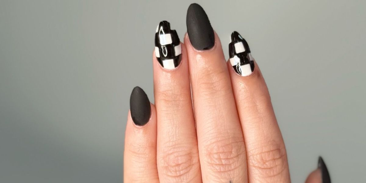Acrylic Nail Extension